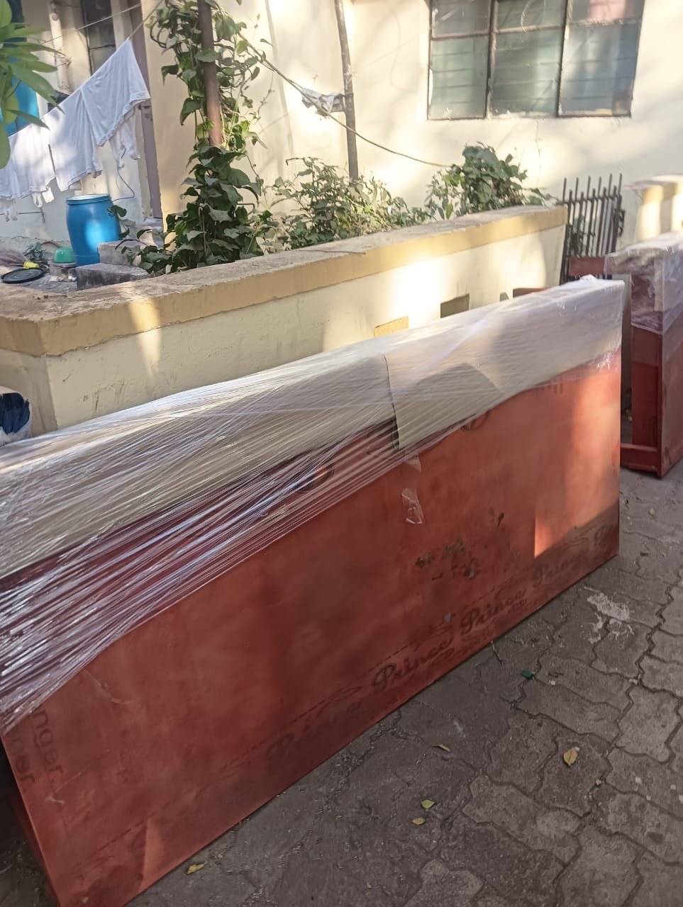 Furniture loading service by packers and movers