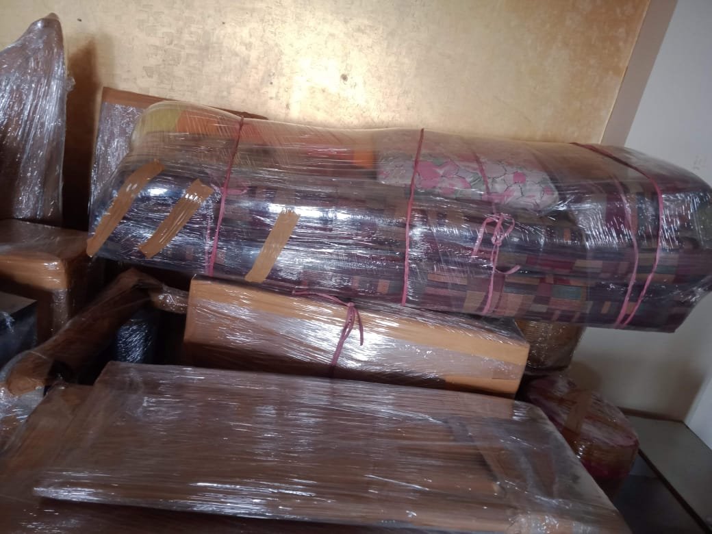 Professional relocation service team working