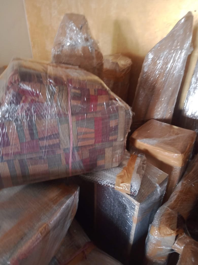 Transporting furniture safely to destination